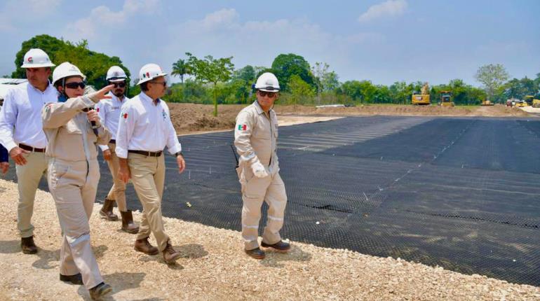 Realiza Octavio Romero gira de trabajo por instalaciones petroleras de Jalpa y Cunduacán