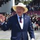 AMLO resalta "sinceridad" de Ken Salazar sobre tráfico de armas hacia México