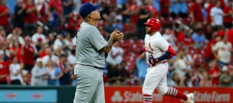 Julio Urías sufre su 4ta derrota con Dodgers al recibir 4 jonrones ante Cardenales