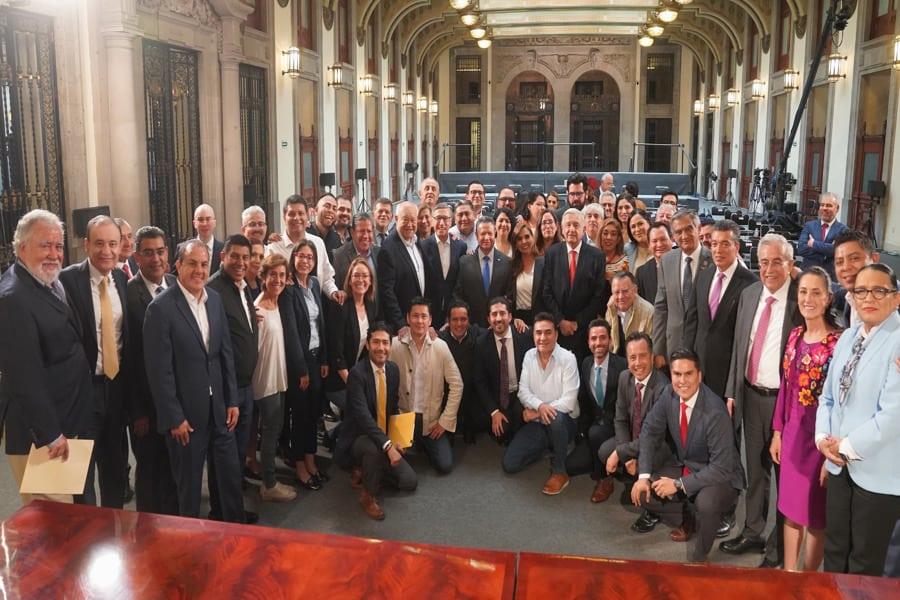 Reunión con AMLO fue de seguimiento a programas, no hubo peticiones especiales: Merino