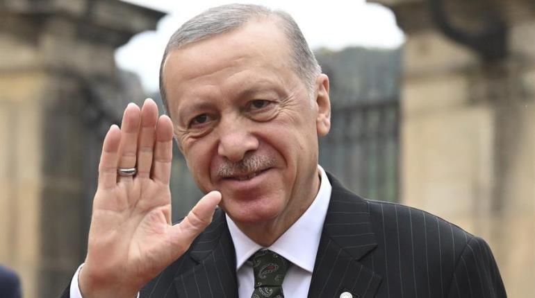 Gana Erdogan segunda vuelta electoral en Turquía