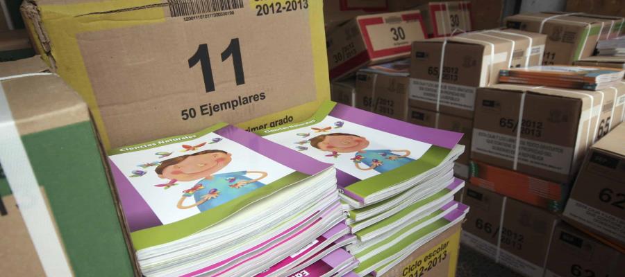 Acatará SEP suspensión de impresión de libros de texto, pero advierte que promoverá amparos