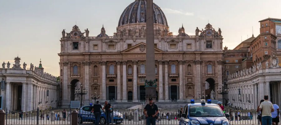 Confirman que Obispo de Tabasco ya se dirige a Roma