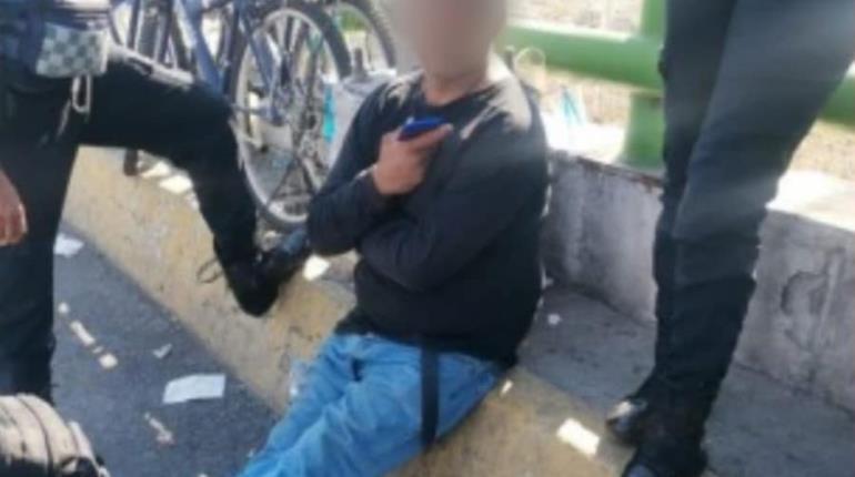 Policías de CDMX rescatan a hombre que pretendía suicidarse