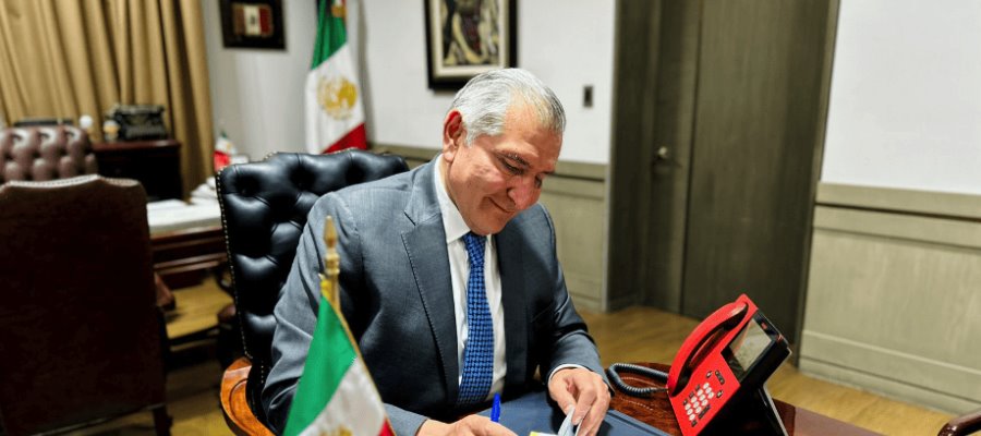 Publican en el DOF reforma que disminuye edad mínima para que jóvenes participen en política