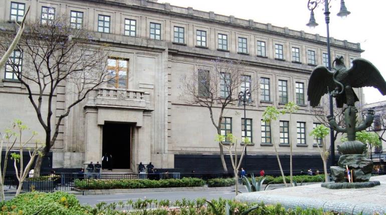 Corte pone en peligro equilibrio entre poderes: Presidencia por invalidez de ley de contratación de publicidad