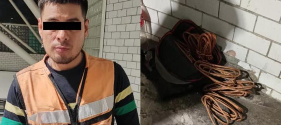 Detienen a hombre con 10 kilos de cable en Metro de la CDMX