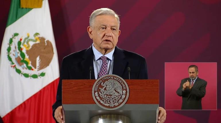 Analiza AMLO firmar publicación de reforma que quita límites a gobiernos estatales en gastos de publicidad 