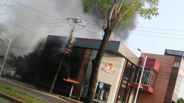 Se incendia transformador en avenida Paseo Usumacinta