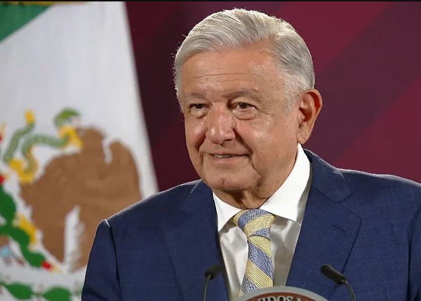 Obrador ya tiene en mente relevos de Adán Augusto y Ebrard