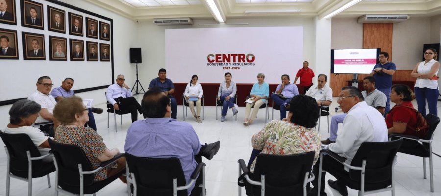 Recibe Alcaldesa de Centro demandas de vecinos del Fraccionamiento López Mateos