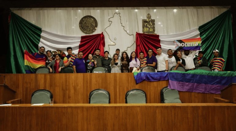 Aprueban matrimonio igualitario en Nuevo León