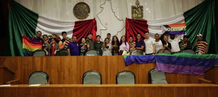 Aprueban matrimonio igualitario en Nuevo León