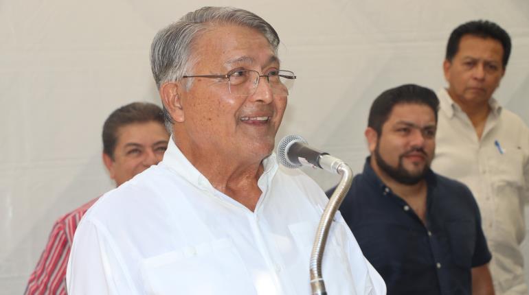 Amaga alcalde de Comalcalco con realizar manifestación en CEAS por falta de agua