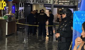 Balacera en Central Camionera "Taxqueña" de CDMX deja 2 muertos