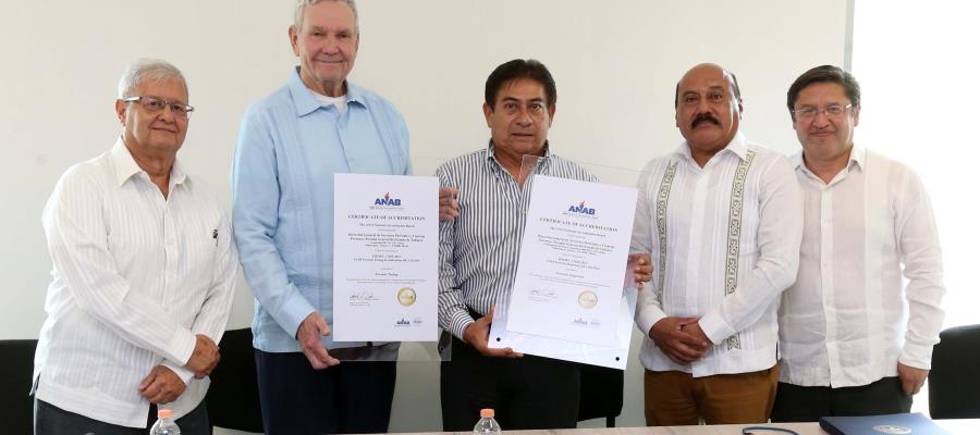 Entregan certificación internacional a laboratorios de la Fiscalía de Tabasco