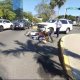 ¡Por poco le pasa encima! Arrollan a motociclista en Paseo Tabasco