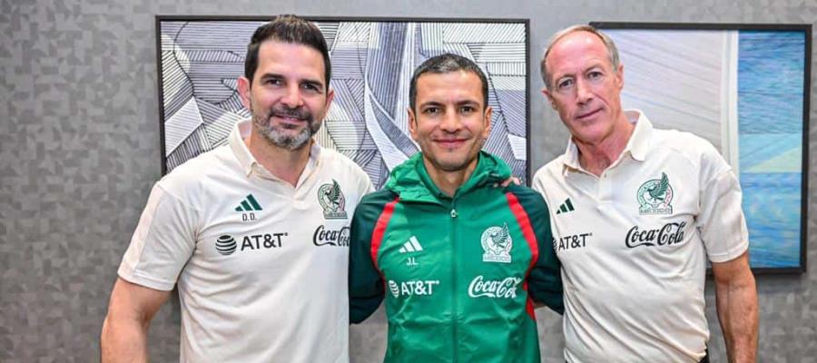 Jimmy Lozano es presentado como entrenador del Tri en charla con jugadores