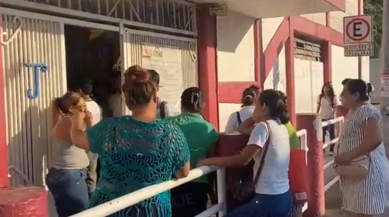 Escuelas de Villahermosa recortan horarios ante ola de calor