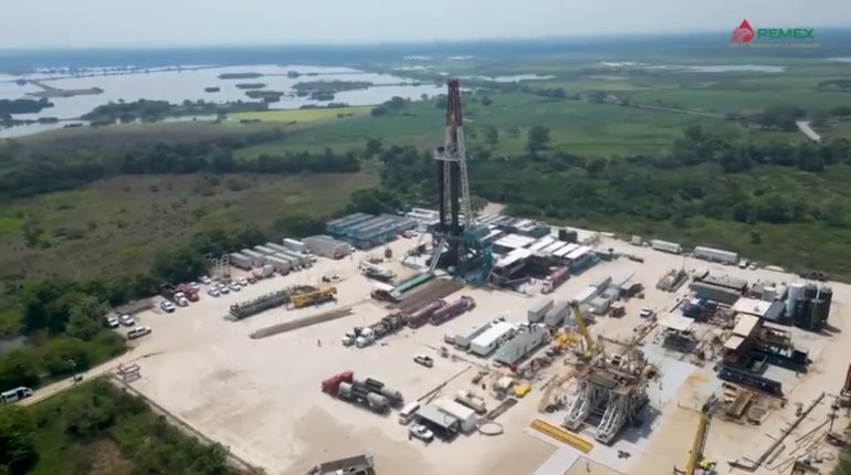 Reporta Pemex problema en pozo Tupilco de Comalcalco que interrumpió el flujo de petróleo