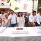 Con el tradicional corte de pastel festejan aniversario de Villahermosa