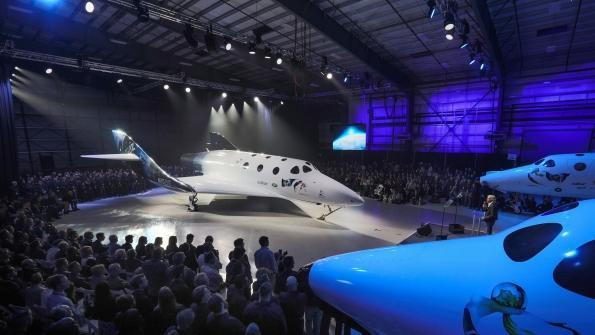 Ahora ´Virgin Galactic´ lanzará su primer viaje turístico tripulado al espacio