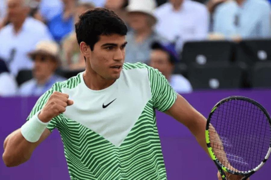 Carlos Alcaraz arrebata la cima del ATP a Djokovic; Iga Swiatek sigue inamovible en la WTA