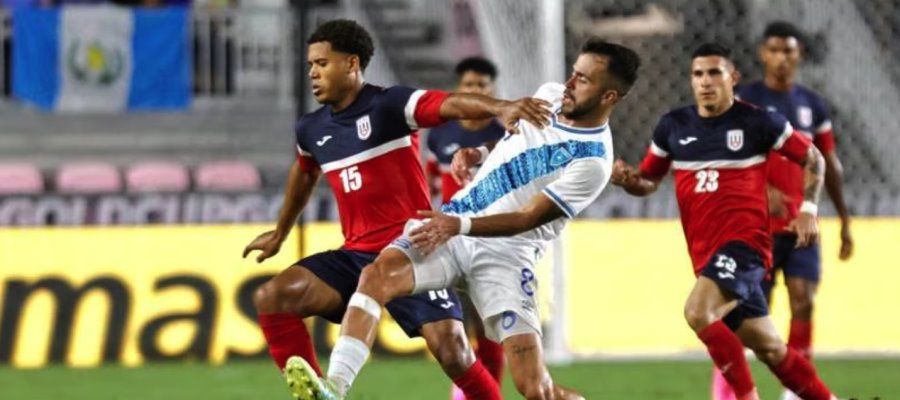 Desertan 4 futbolistas cubanos de concentración de Copa Oro por buscar el "sueño americano"