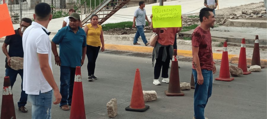 Protestan familiares de trabajadores de la SSPC de Chiapas secuestrados