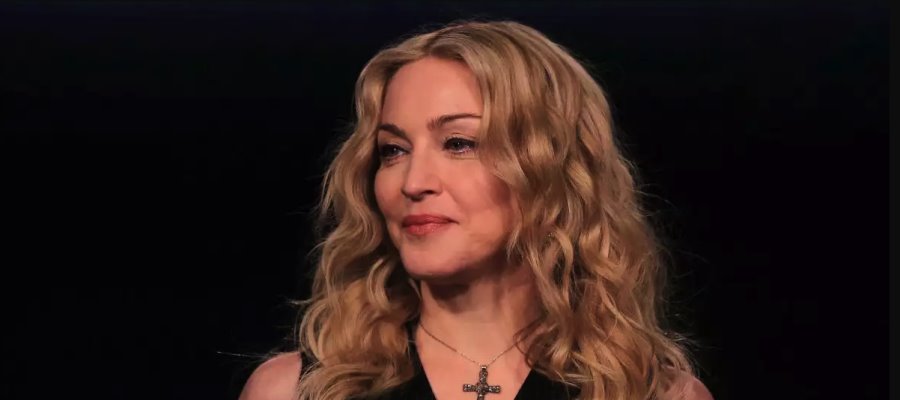 Madonna suspende gira; está hospitalizada por infección bacteriana grave