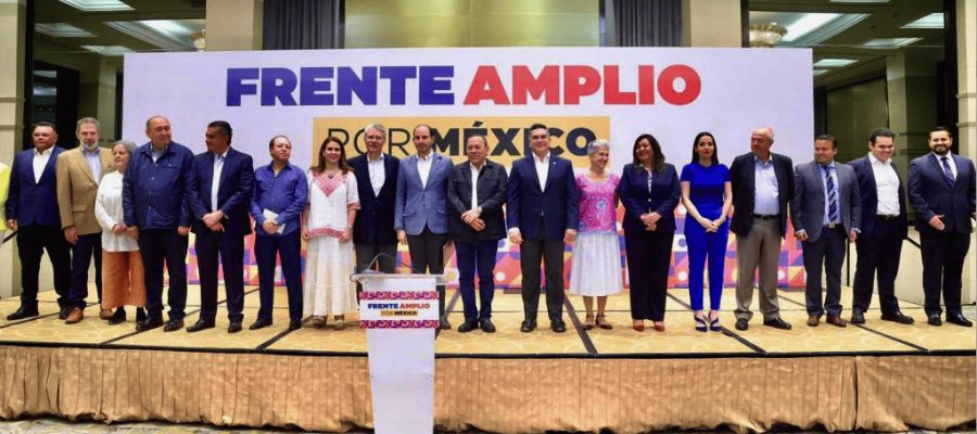 Presentan al Comité Organizador del Frente Amplio Por México