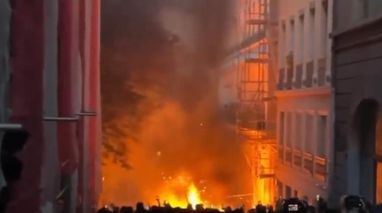 En medio de las protestas en Francia atracan una tienda de armas 