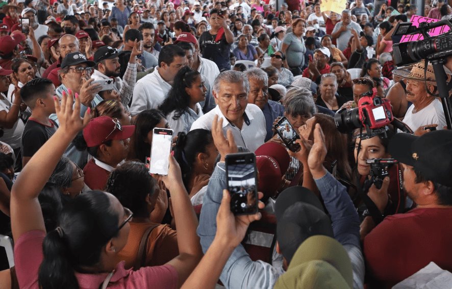 Denuncia Adán a funcionario de Tamaulipas de repartir despensas para sabotear su asamblea