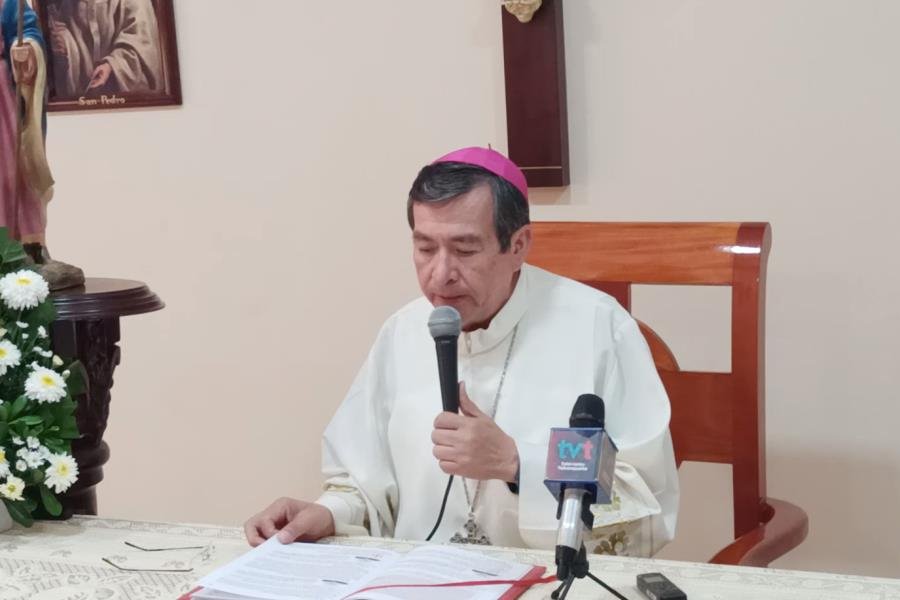 Pide Iglesia católica ser como Jesucristo y no caer en las tentaciones del poder