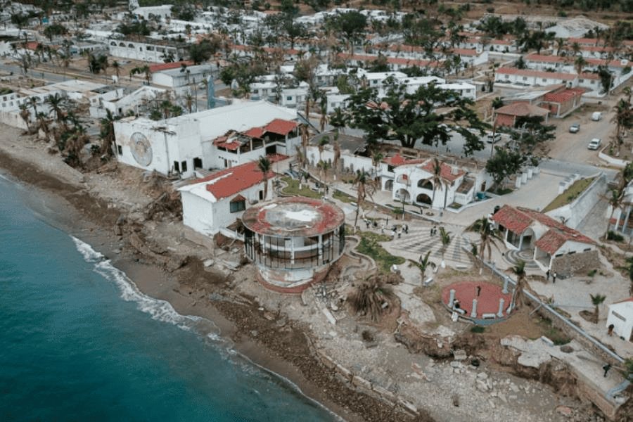 Cantos de libertad, tabasqueño se inspira en Islas Marías para crear poemario