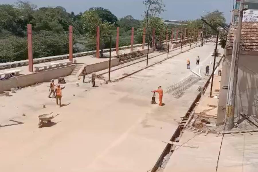 Tramos del malecón de Villahermosa no se abrieron porque banquetas no están concluidas: Osuna