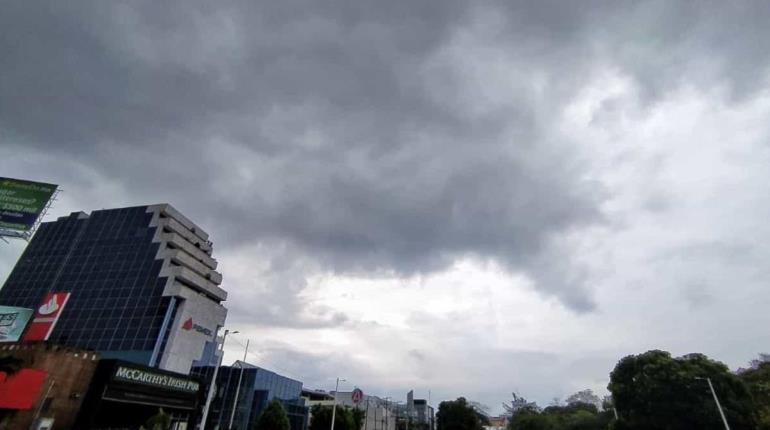 Alertan por lluvias fuertes en Tabasco ante Onda Tropical 15