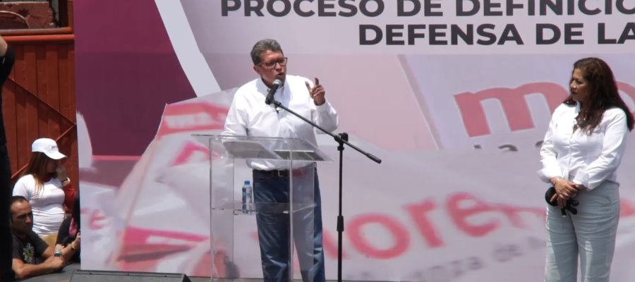 "Nunca he tenido un contrato con el gobierno", dice Monreal en asamblea en CDMX