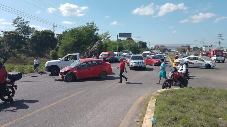 Carambola en la Vhsa-Teapa deja 2 lesionados