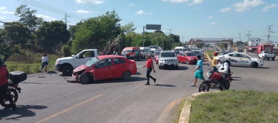 Carambola en la Vhsa-Teapa deja 2 lesionados