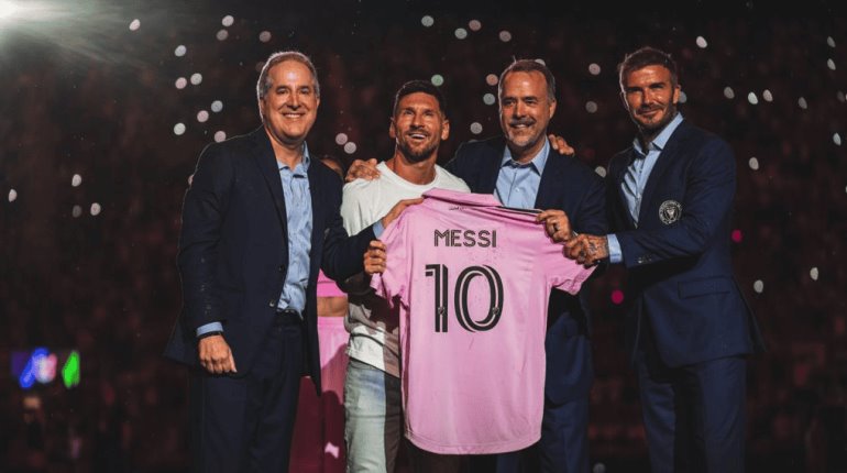 Con show espectacular, Inter de Miami presentó a Lionel Messi como su nuevo jugador