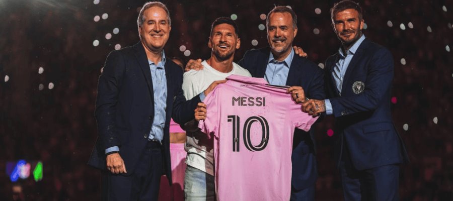 Con show espectacular, Inter de Miami presentó a Lionel Messi como su nuevo jugador