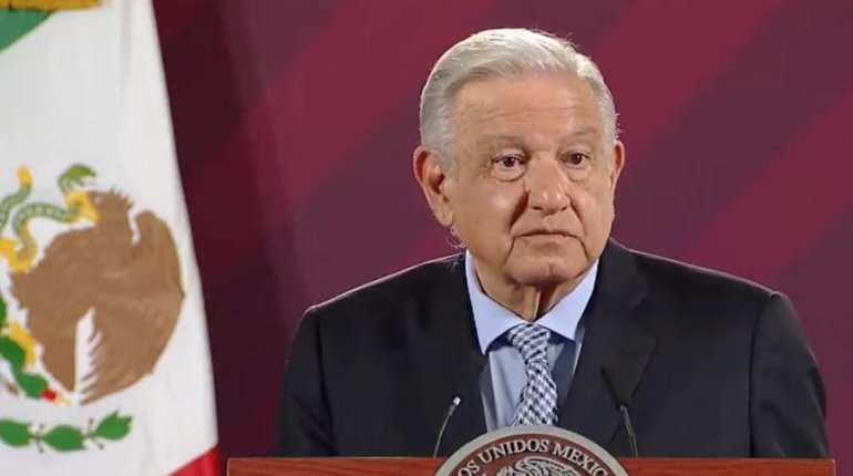 Exhibirá AMLO en libro a políticos que cooperaron para financiar campaña en su contra