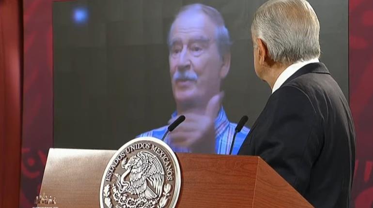 Estrena AMLO sección ´No lo digo yo´ en la mañanera exhibiendo a Fox