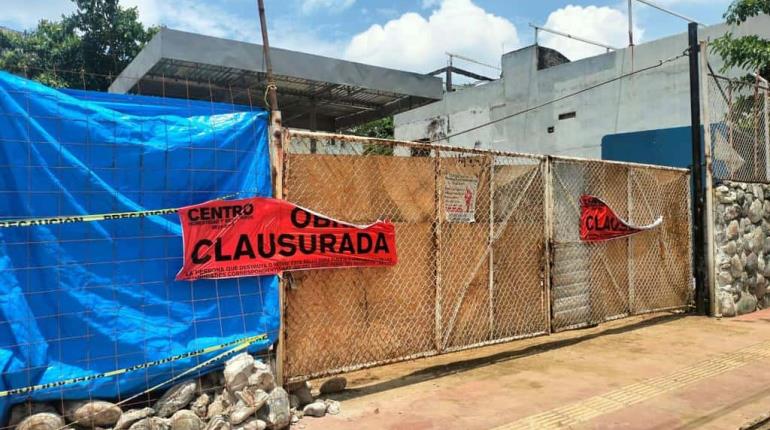 Clausura Centro obra de gasera en Primero de Mayo, pese a ello la construcción continúa