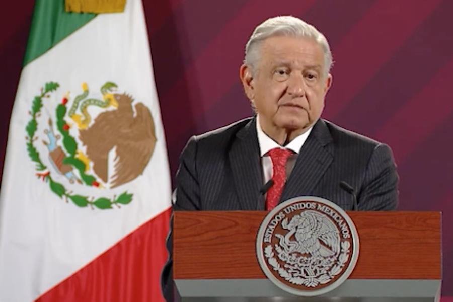 "Lleva tiempo" producir gasolina en Dos Bocas reconoce López Obrador