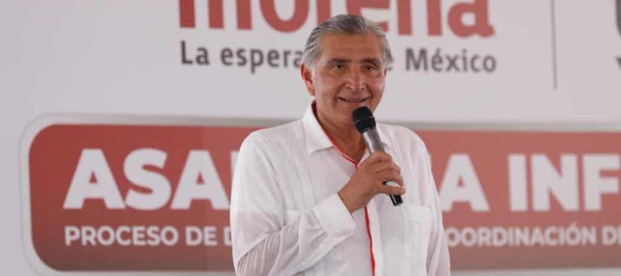 Destaca Adán Augusto que AMLO lo presume como su hermano y que ha aprendido de política a su lado