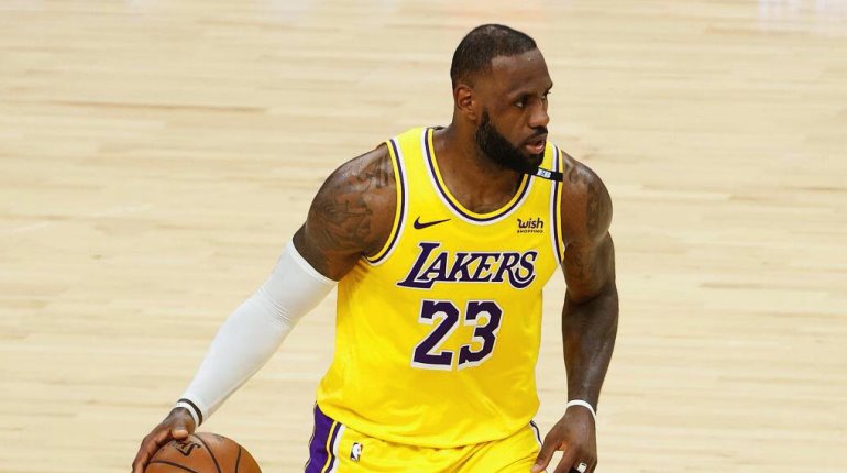 Lakers retirará el 23 de LeBron James aunque este no termine su carrera en el equipo