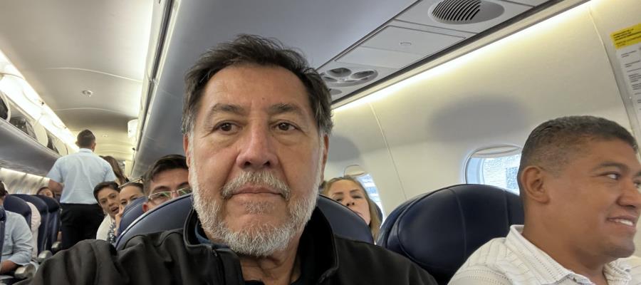 Niega Fernández Noroña viajar en primera clase