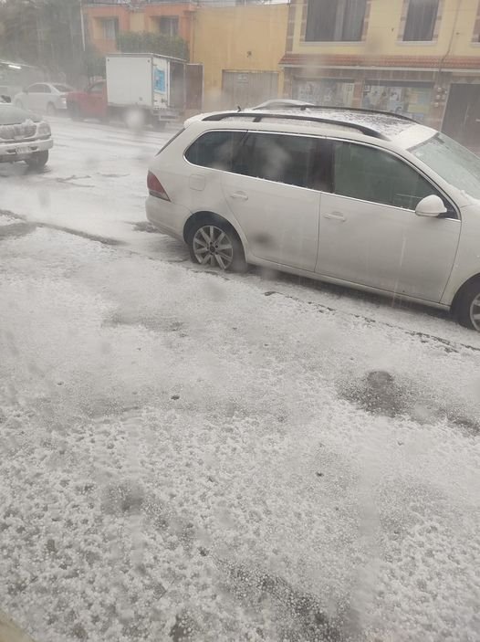 Sorprende granizada al norte de la CDMX y parte de Edomex